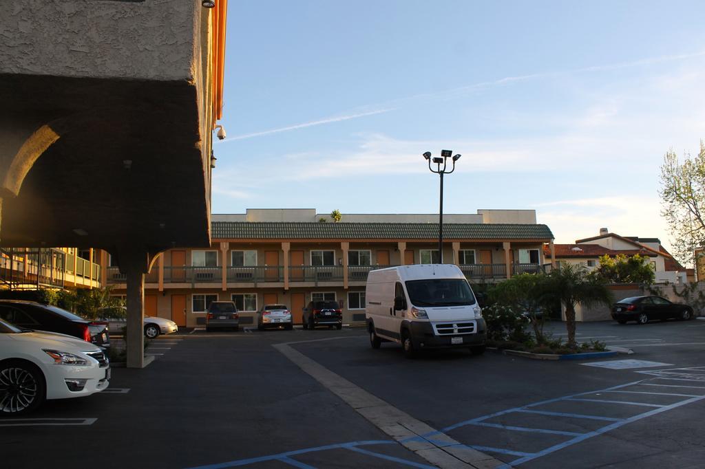 El Rancho Inn Готорн Екстер'єр фото