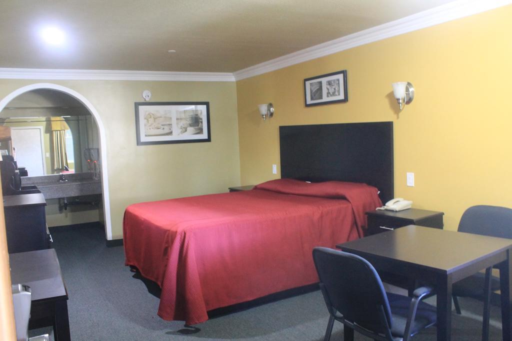 El Rancho Inn Готорн Номер фото